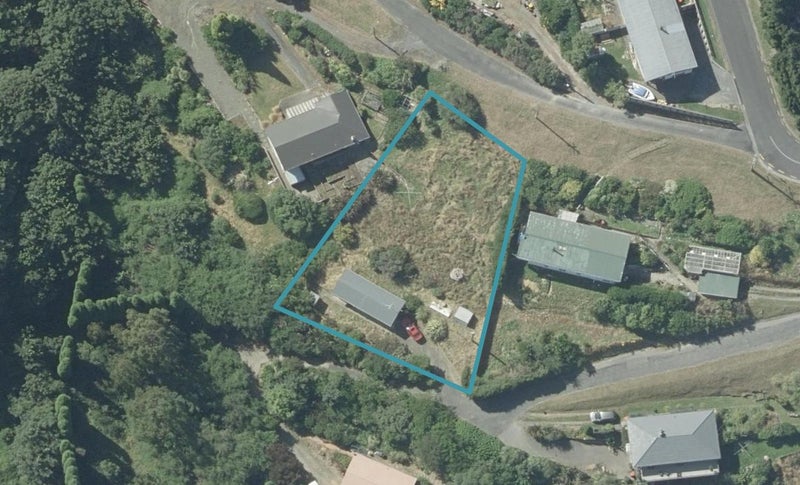 43 Adderley Terrace, Ravensbourne, Dunedin - Carousel 1