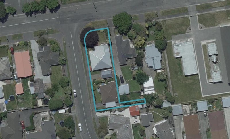 2/22 Coopers Road, Dallington, Christchurch - Carousel 1