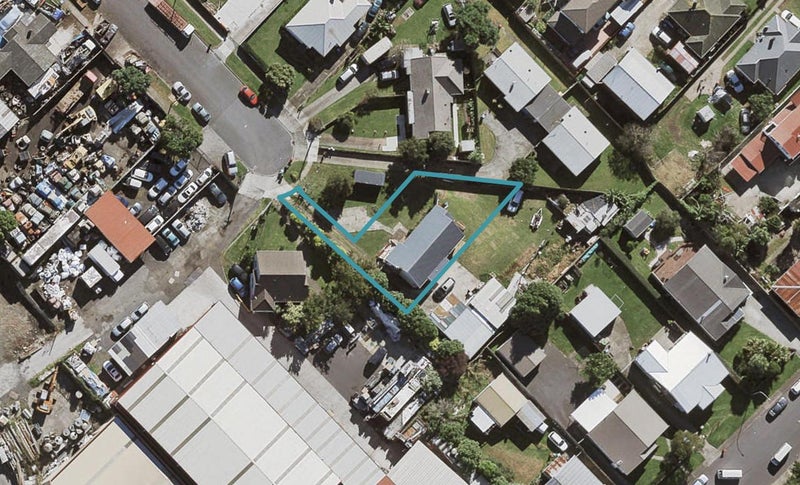 14B Mcgee Street, Otahuhu, Auckland - Carousel 1