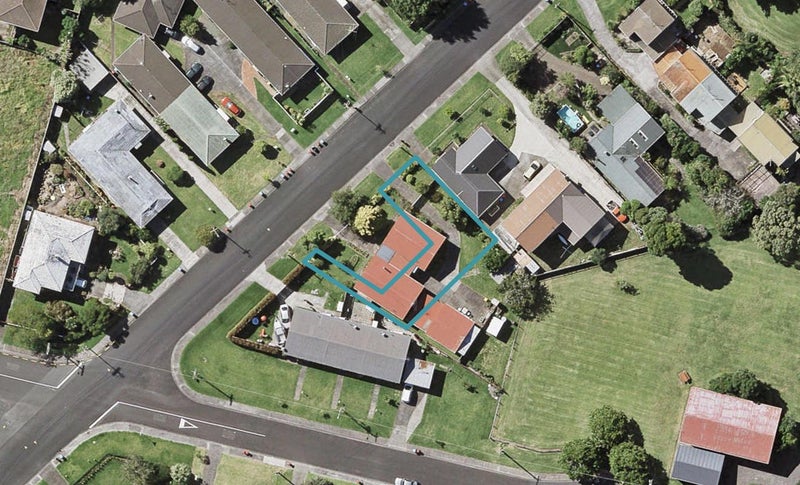 4/28 Riverview Road, Panmure, Auckland - Carousel 1