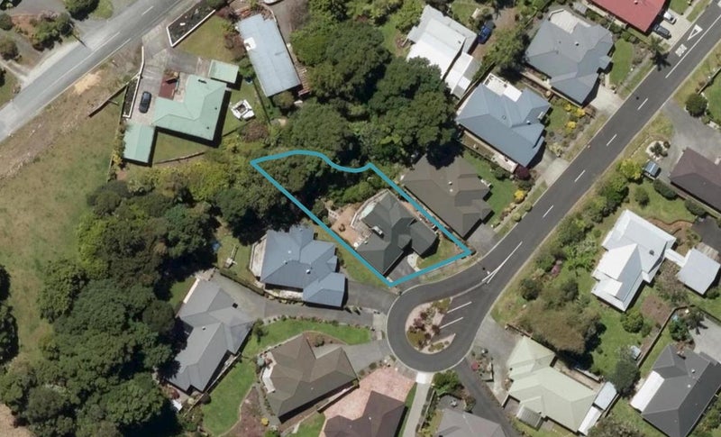 10 Halcyon Place, Whau Valley, Whangarei - Carousel 1