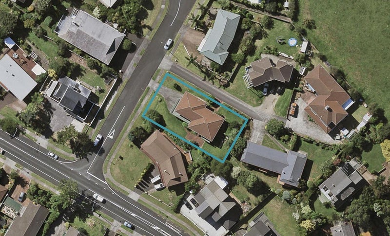 3 Hurstbourn Priors, Goodwood Heights, Auckland - Carousel 1