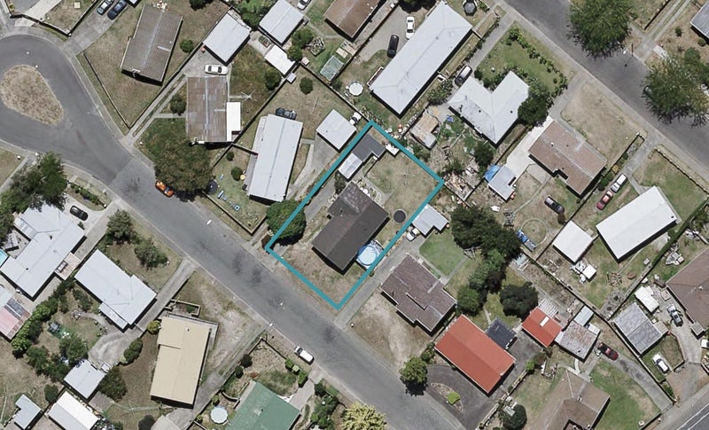 8 Baffin Place, Flaxmere, Hastings - Carousel 1