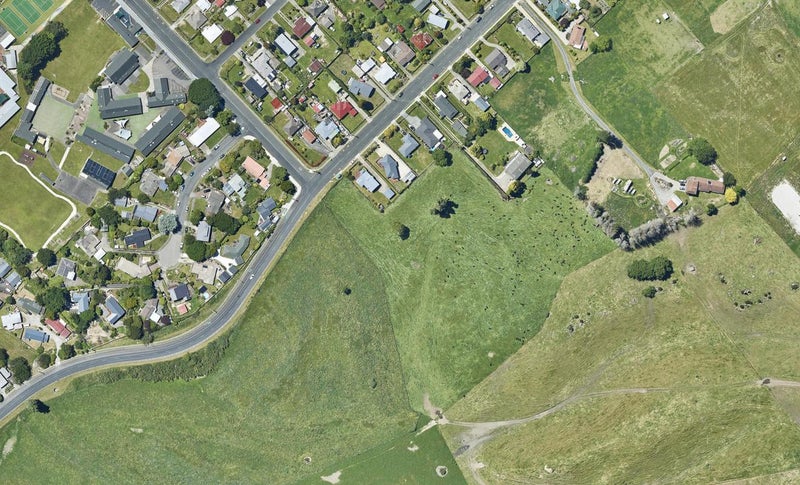 2 Towhai Crescent, Owhata, Rotorua - Carousel 1