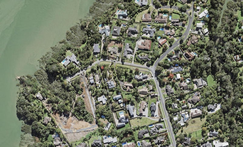 5 Oscar Road, Greenhithe, Auckland - Carousel 1