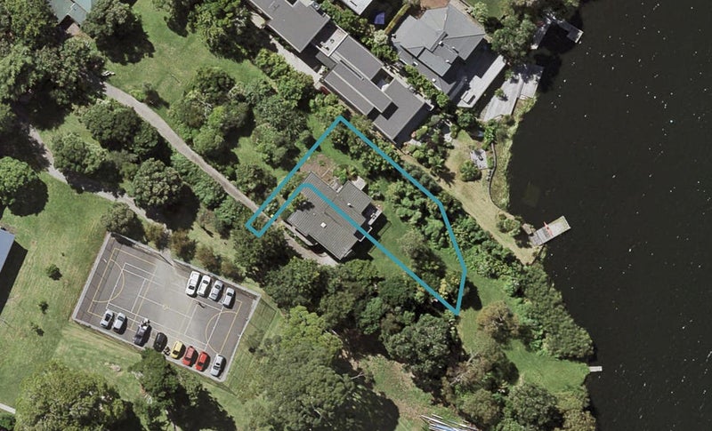22 Macbeth Court, Milford, Auckland - Carousel 1