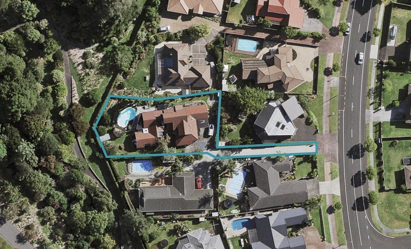 46 Charles Prevost Drive, The Gardens, Auckland - Carousel 1