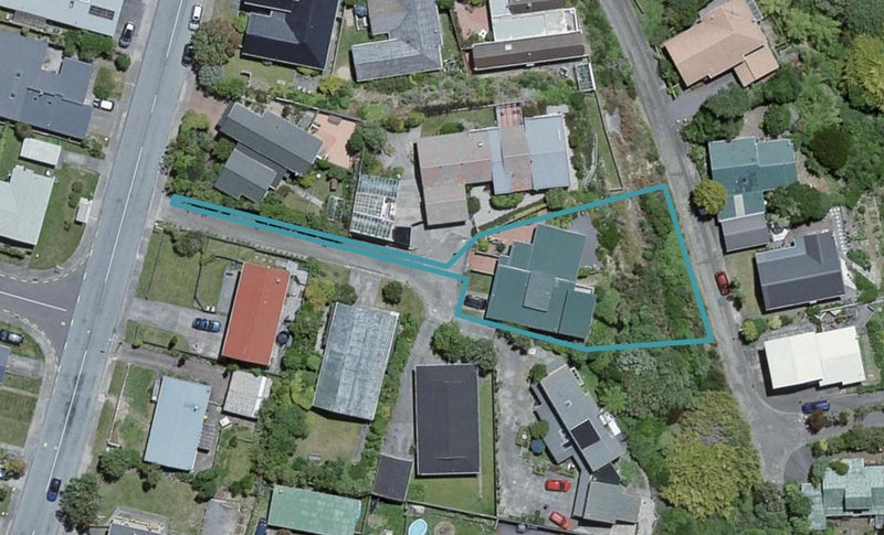 1/3 Phoenix Way, Brooklyn, Wellington - Carousel 1