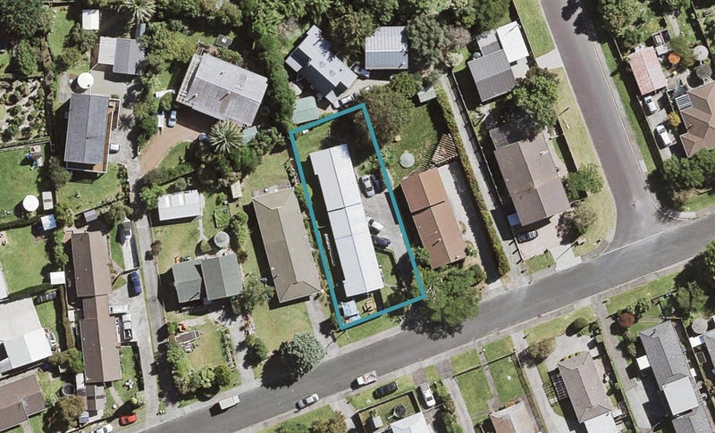 14 Pinotage Place, Huapai, Kumeū - Carousel 1