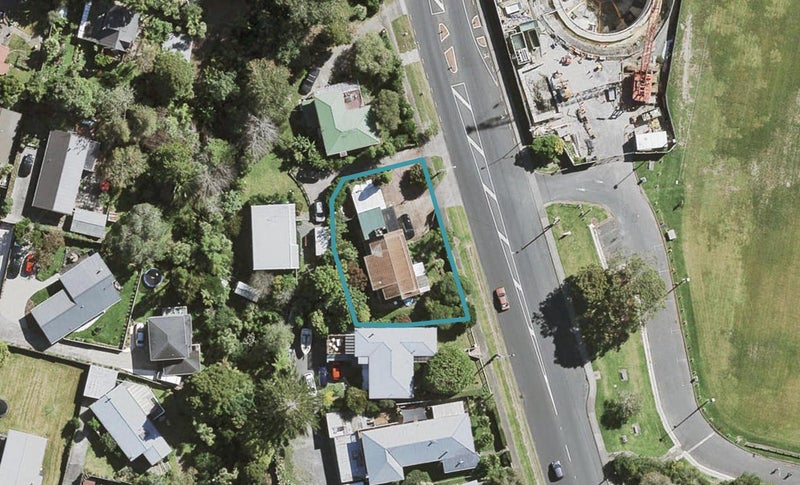 39 Glendale Road, Glen Eden, Auckland - Carousel 1