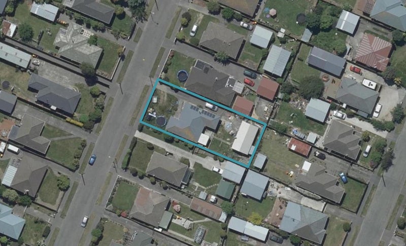 20 Tauiwi Crescent, Hei Hei, Christchurch - Carousel 1