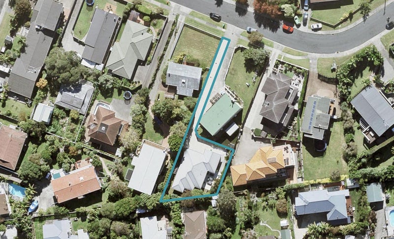 22A Law Street, Torbay, Auckland - Carousel 1