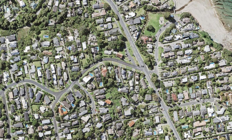 6B Park Rise, Campbells Bay, Auckland - Carousel 1