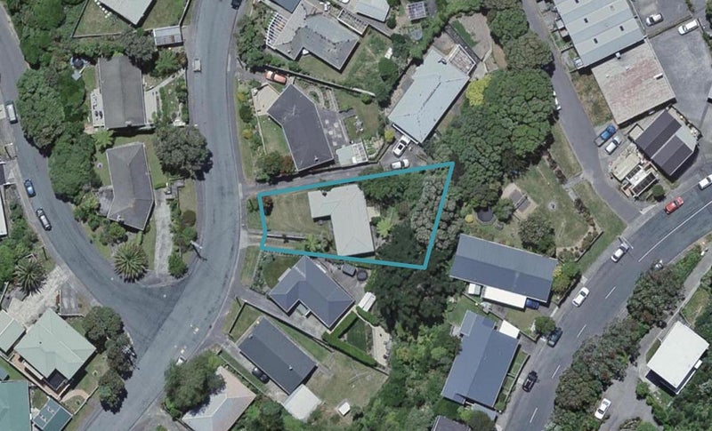 17 Montreal Grove, Kingston, Wellington - Carousel 1