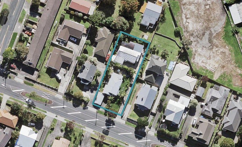 1/11 Rimu Street, New Lynn, Auckland - Carousel 1