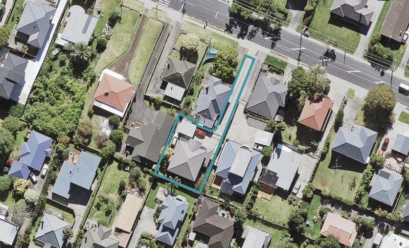 70A Rimu Street, New Lynn, Auckland - Carousel 1