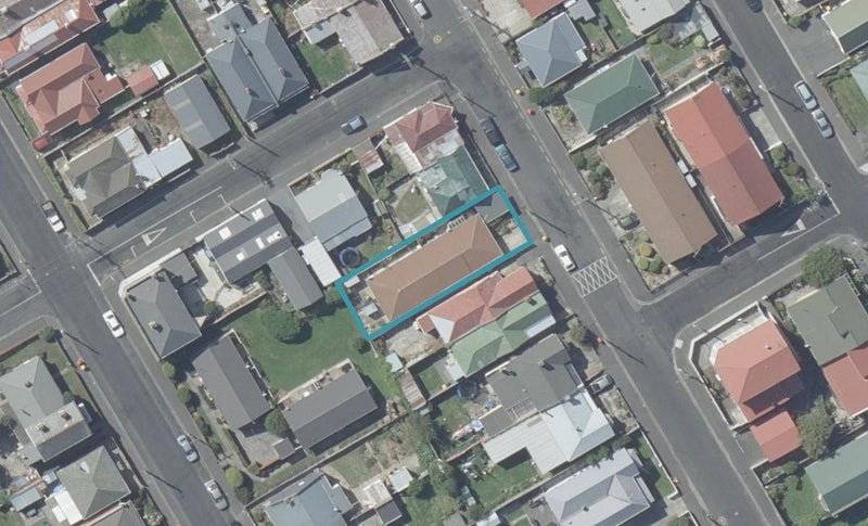 52B Surrey Street, Caversham, Dunedin - Carousel 1