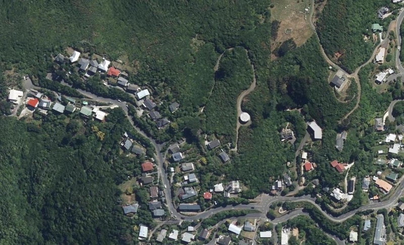 1/28 Titiro Moana Road, Korokoro, Lower Hutt - Carousel 1