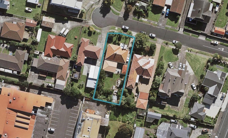 10 Norfolk Place, Papatoetoe, Auckland - Carousel 1