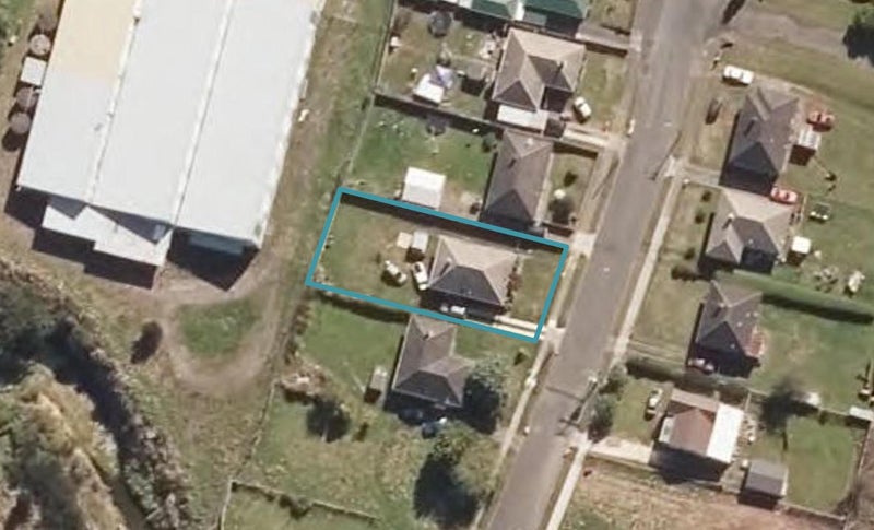 23 Ahuru Street, Marton - Carousel 1