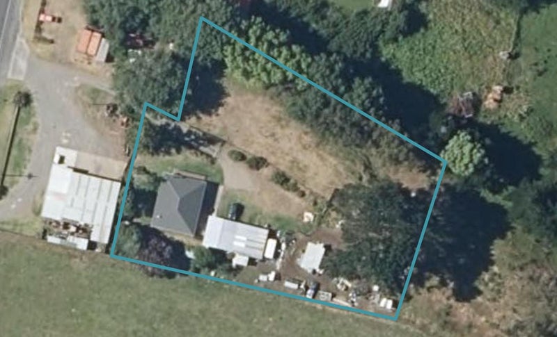 1098 State Highway 1, Himatangi, Foxton - Carousel 1