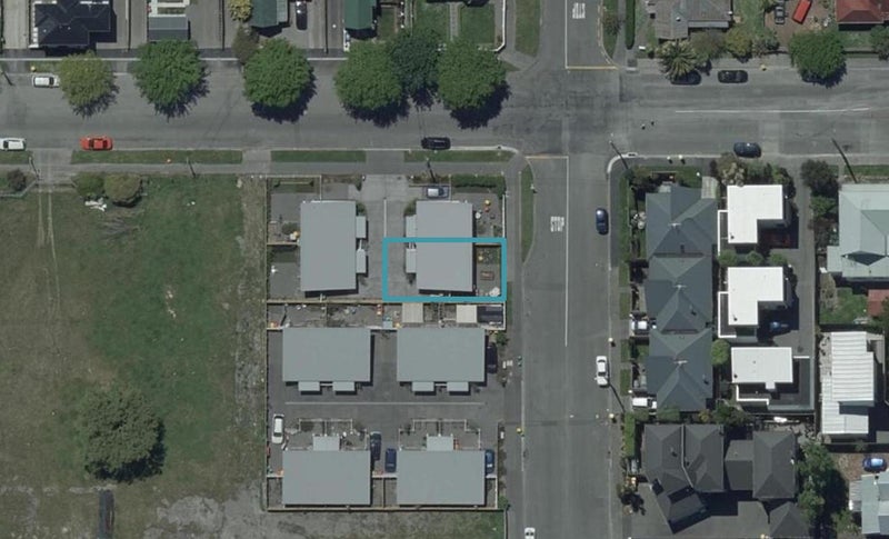 3/128 Canon Street, Edgeware, Christchurch - Carousel 1