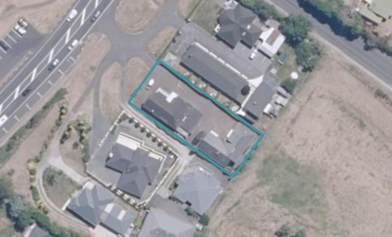 312 Lake Terrace, Two Mile Bay, Taupo - Carousel 1