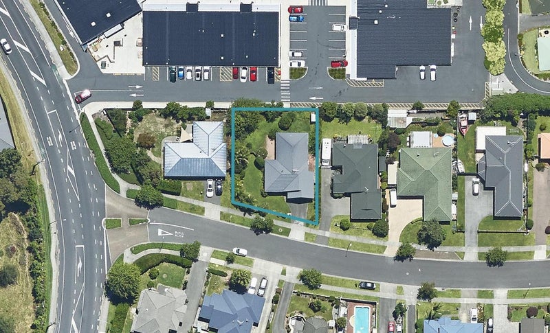3 Manor Park Drive, Pyes Pa, Tauranga - Carousel 1