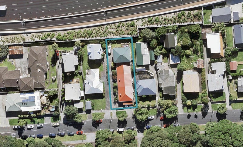 3/10 Sutherland Road, Mount Albert, Auckland - Carousel 1