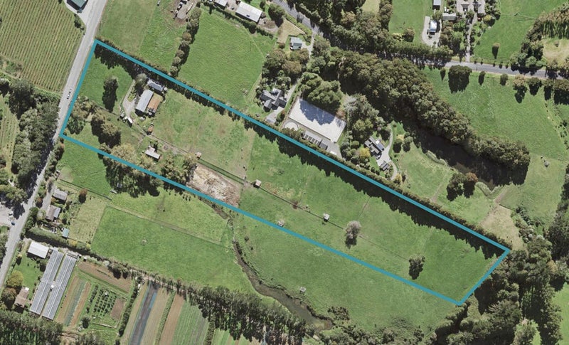 1335 Coatesville-Riverhead Highway, Kumeū - Carousel 1