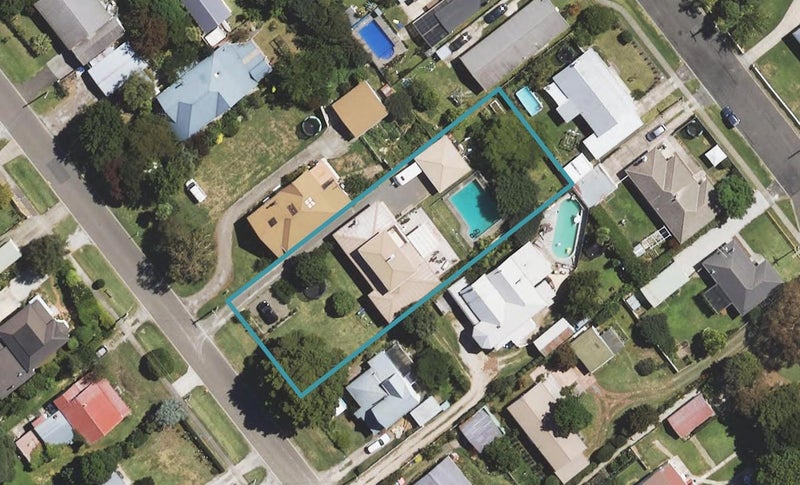 261 Whitaker Street, Whataupoko, Gisborne - Carousel 1