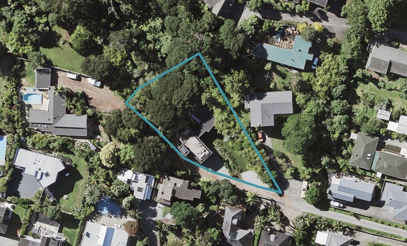 28 Heathcote Road, Castor Bay, Auckland - Carousel 1