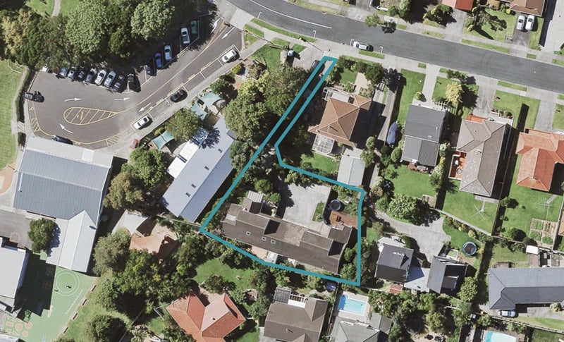 18A Galloway Crescent, Farm Cove, Auckland - Carousel 1