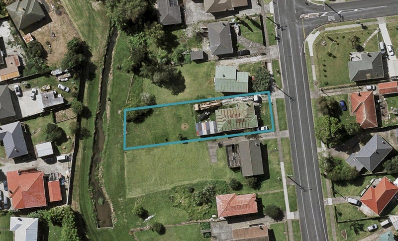 43 Ferguson Road, Otara, Auckland - Carousel 1