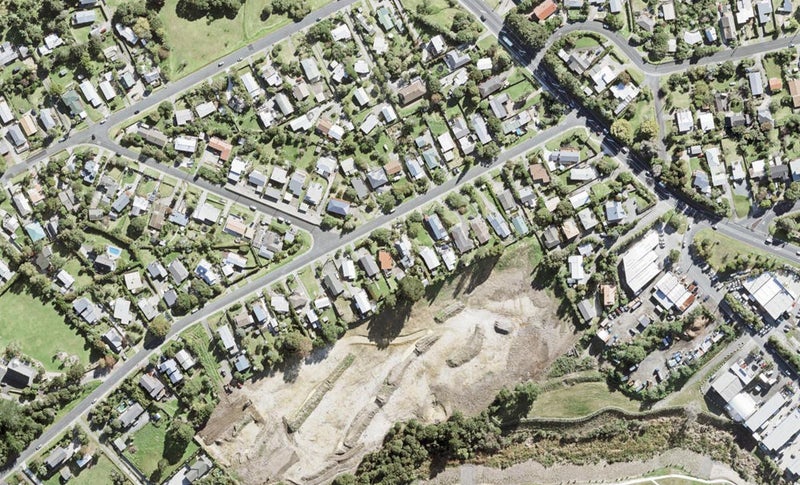 20 Scott Road, Stanmore Bay, Whangaparaoa - Carousel 1