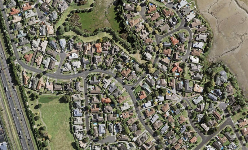 43 Rushgreen Avenue, Pahurehure, Papakura - Carousel 1