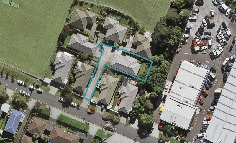 37 Greenpark Road, Penrose, Auckland - Carousel 1