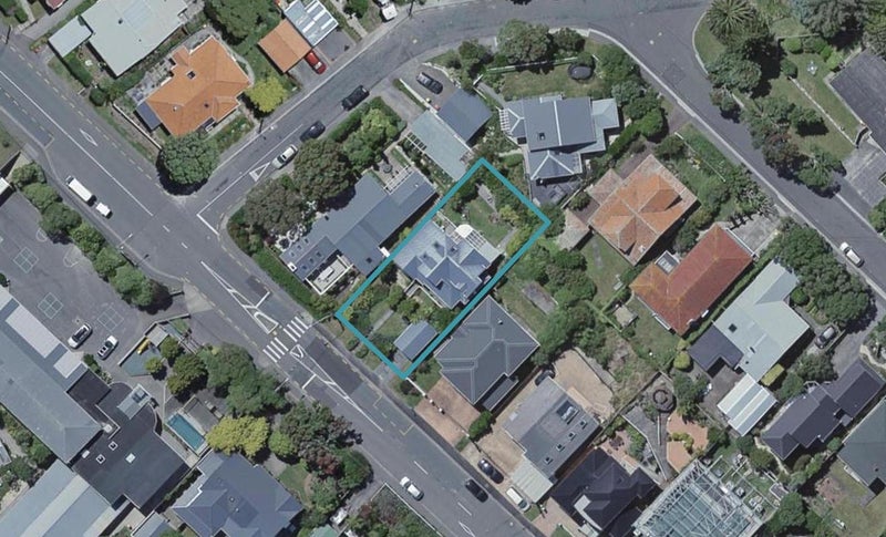 109 Cashmere Avenue, Khandallah, Wellington - Carousel 1