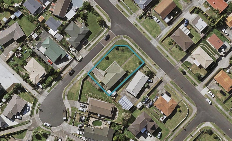 24 Belinda Avenue, Flat Bush, Auckland - Carousel 1