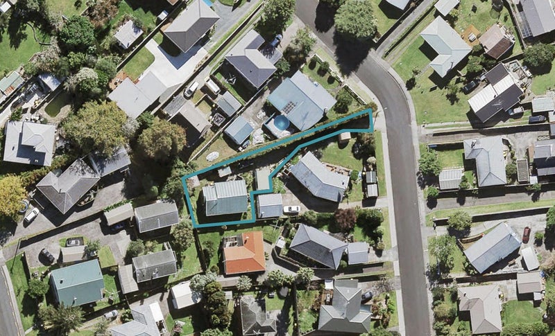 17A O'Donn Avenue, Beach Haven, Auckland - Carousel 1