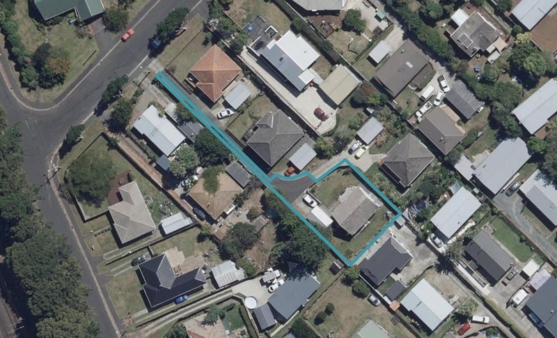 25A Kiwi Avenue, Forest Lake, Hamilton - Carousel 1
