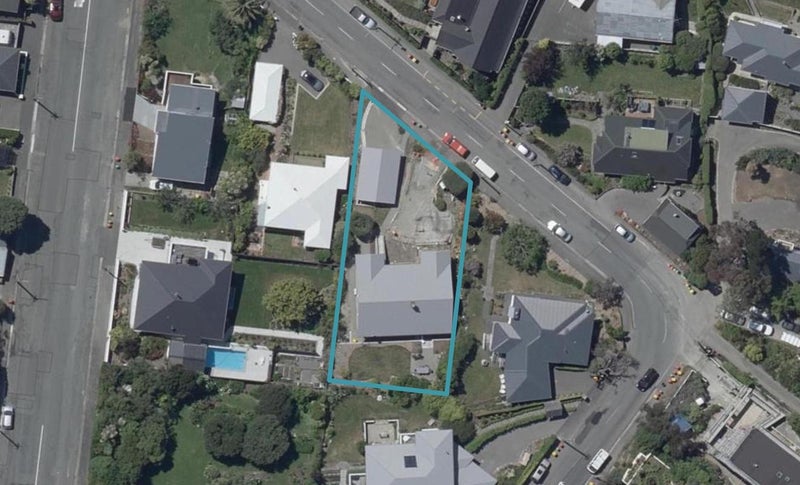 58 St Andrews Hill Road, Mount Pleasant, Christchurch - Carousel 1
