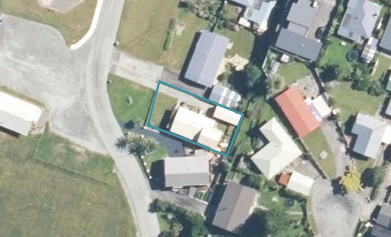9 Domain Terrace, Karoro, Greymouth - Carousel 1