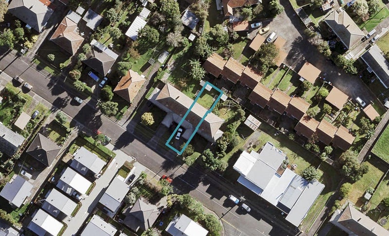 47 Daventry Street, Waterview, Auckland - Carousel 1