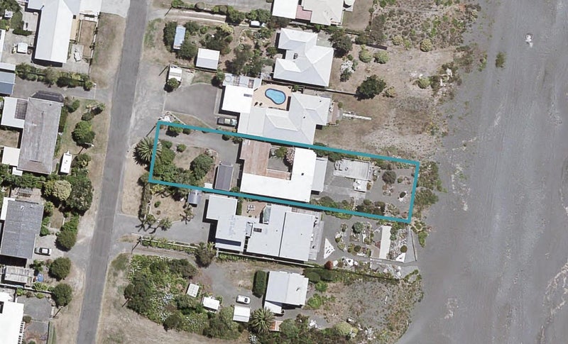 34 Ferguson street north, Bay View, NAPIER - Carousel 1