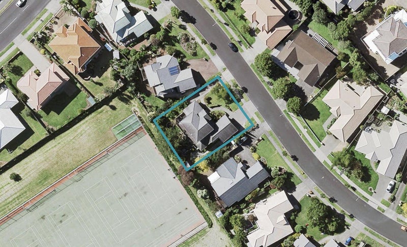 5 Woodgers Way, Somerville, Auckland - Carousel 1