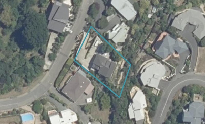 33 The Cliffs, Britannia Heights, Nelson - Carousel 1