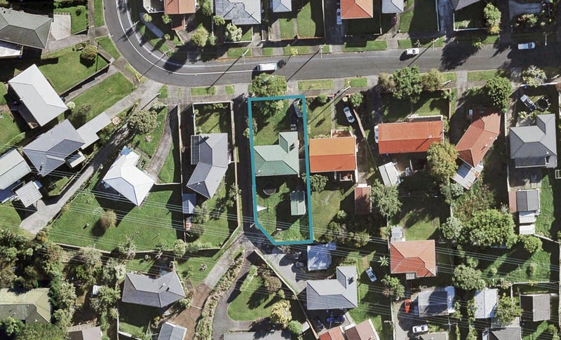 80 Mary Dreaver Street, New Windsor, Auckland - Carousel 1