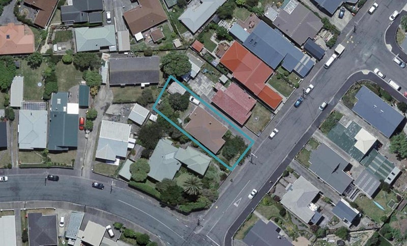 23 Torridon Road, Miramar, Wellington - Carousel 1
