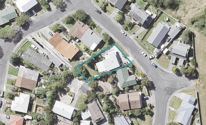 4 Northcote Street, Wainuiomata, Lower Hutt - Carousel 1